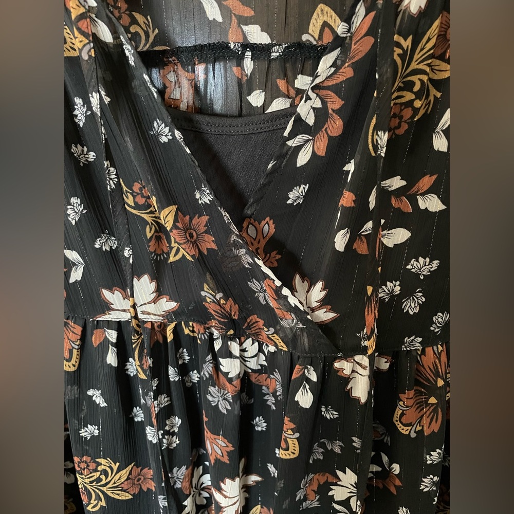Knox Rose Floral Boho Dress - Picture 6 of 10